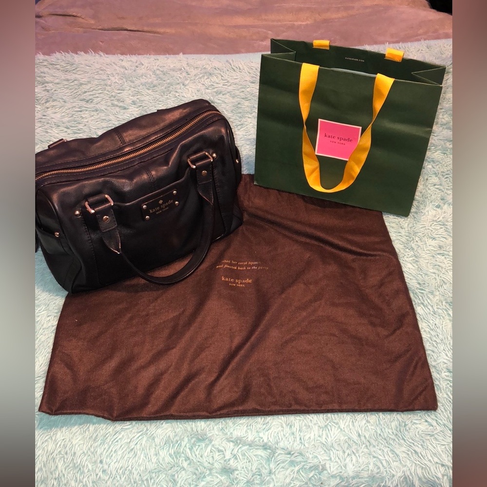 Kate spade purse,dust bag,& gift bag